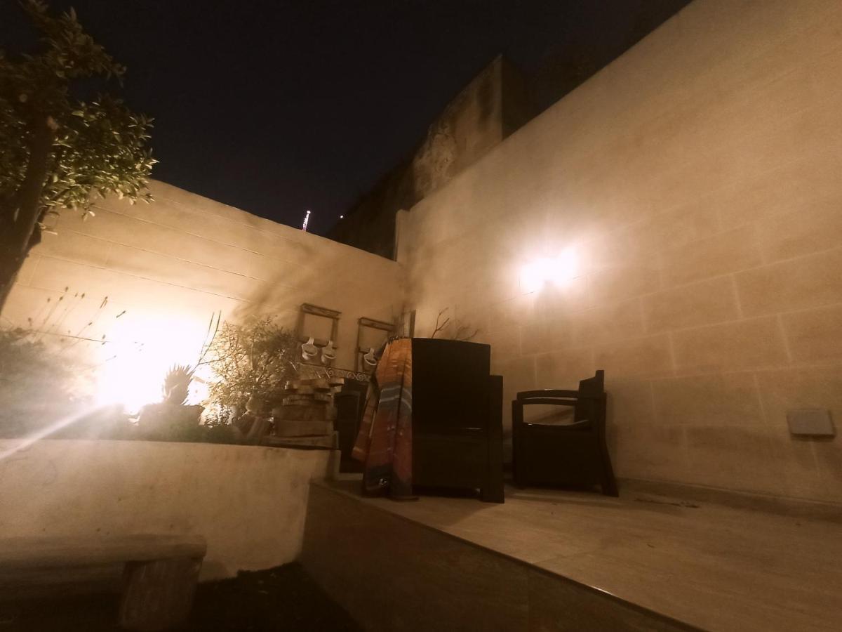 Dhara House Malta Paola Exterior foto
